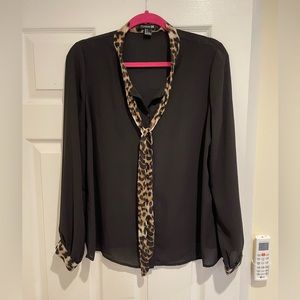 Black button down with very cute leopard string